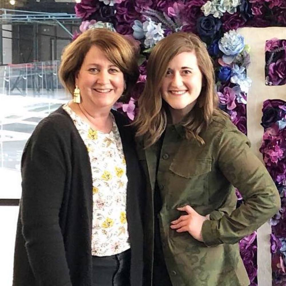 Meet your Posher, Adria